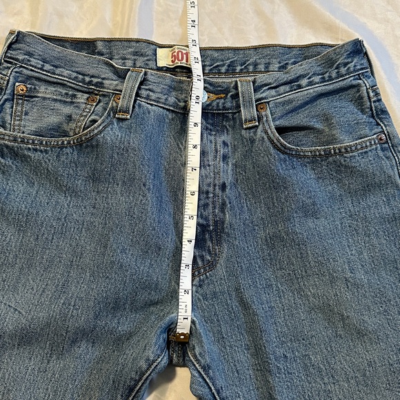 Levi’s 501 Straight Leg Button Fly Jeans 33x32 - Picture 3 of 8